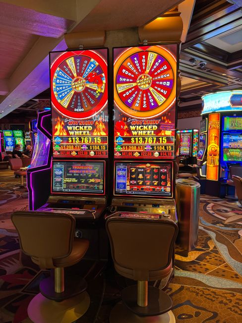 Slot Gacor: Strategi dan Analisis Mesin Slot Performa Tinggi